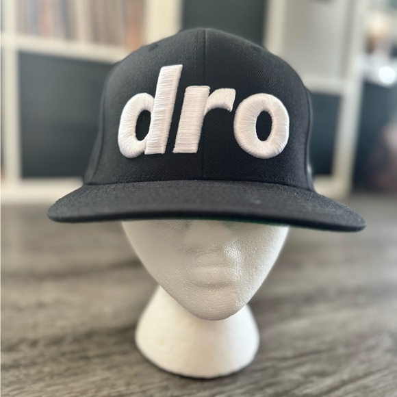 DRO SnapBack Hat - Picture 1 of 5